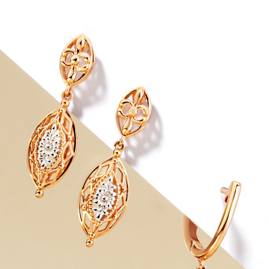 Anting Dangling Nusa Jadikan Penampilan Anggun