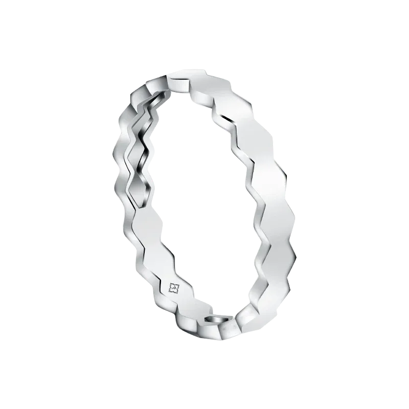 Cincin Emas White Gold 18K Pilihan Tepat Untuk Cincin Tunangan