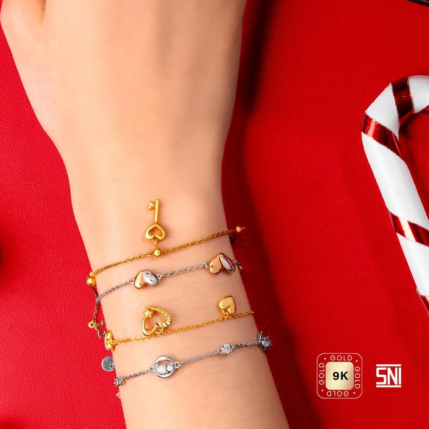 Apa Itu Charm Bracelets yang Lagi Tren? Ini Model yang Cocok untuk Dipakai Setiap Hari!
