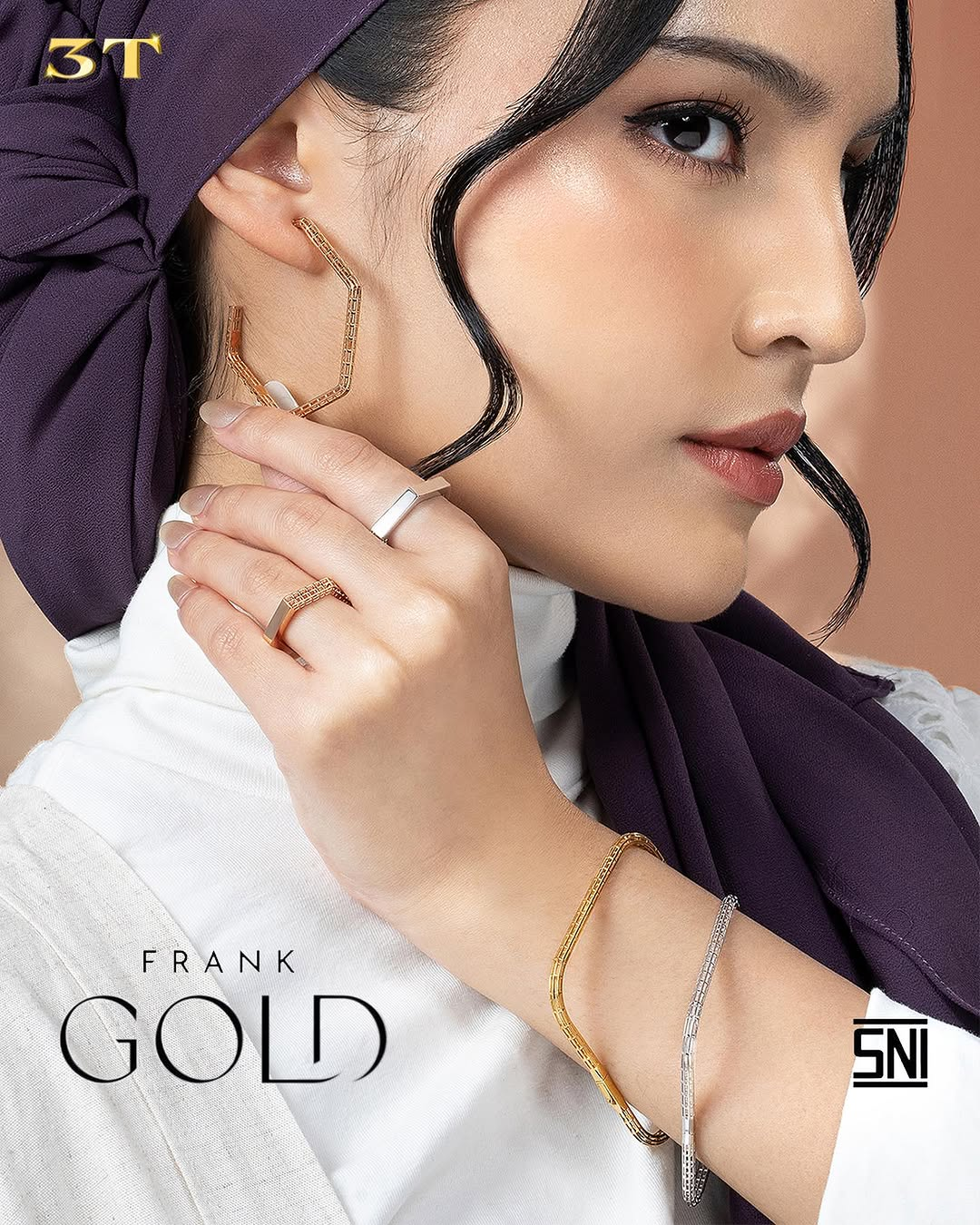 Desain Frank Gold Berbeda dari yang Lain
