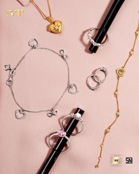 Charm Bracelets Emas 9K&nbsp; Pilihan Terbaik Untuk Dikenakan Sehari-Hari