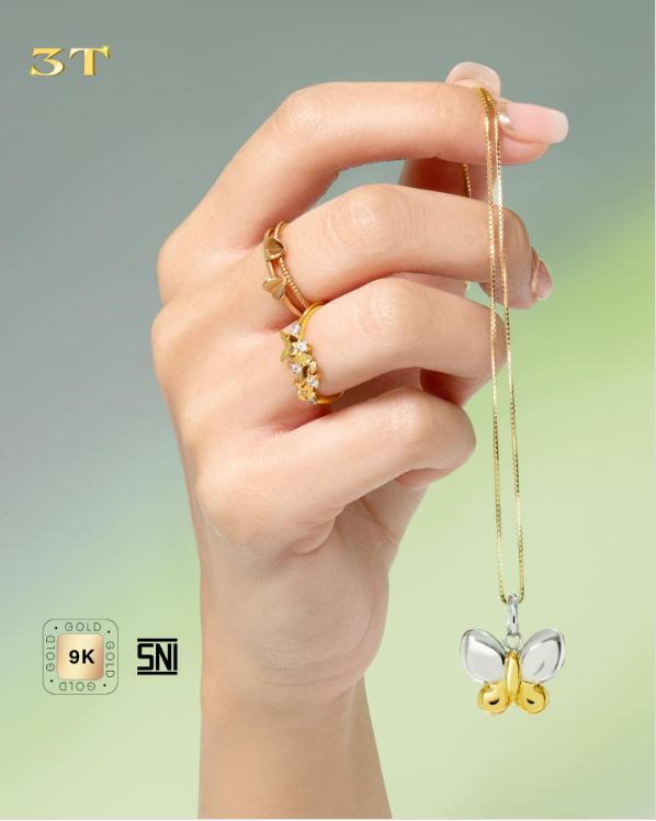 Kalung Emas 9K dengan Liontin Kupu-Kupu