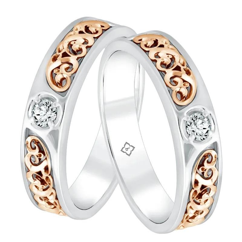 Sepasang Cincin Nikah dengan Motif Batik Menjadi Lambang Doa bagi Kedua Mempelai