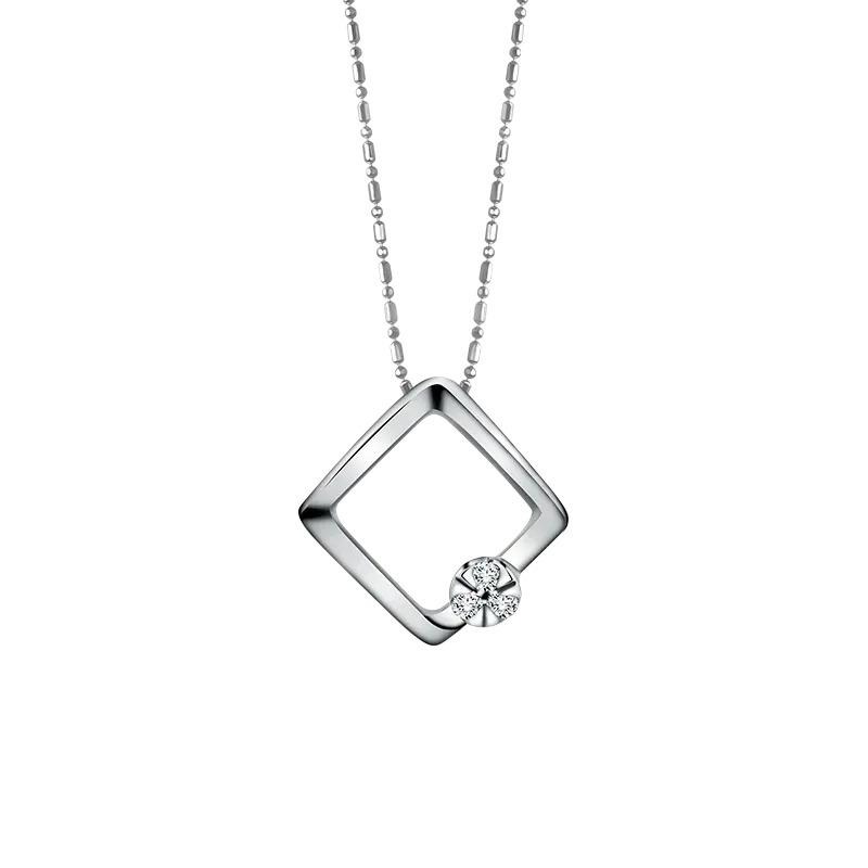 Liontin Modela Sagi Hadirkan Nuansa Elegan Dengan Desain Modern