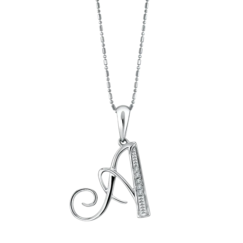 Liontin Initial &ldquo;A&rdquo; Berkilau Lembut dan Indah