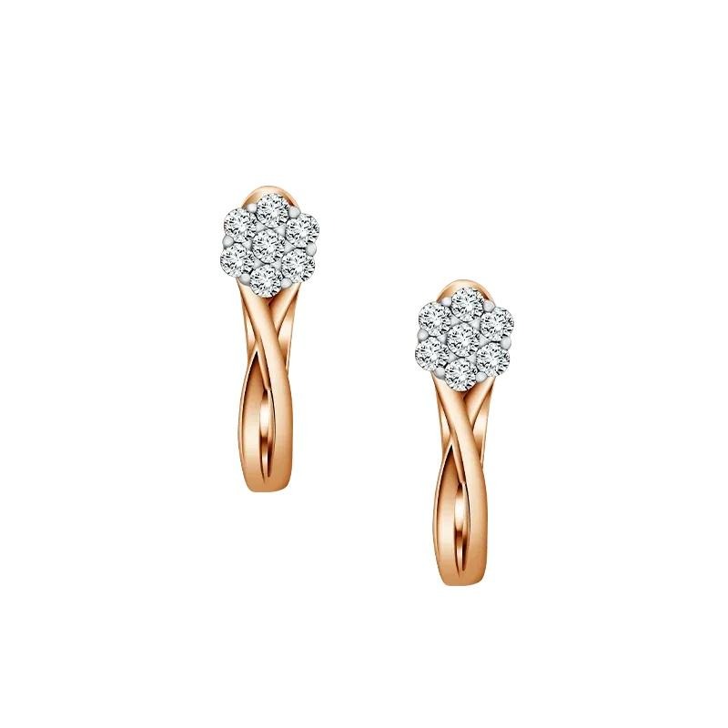 Kilau elegan anting Sinaris yang hadir dengan desain unik sempurnakan berbagai gaya