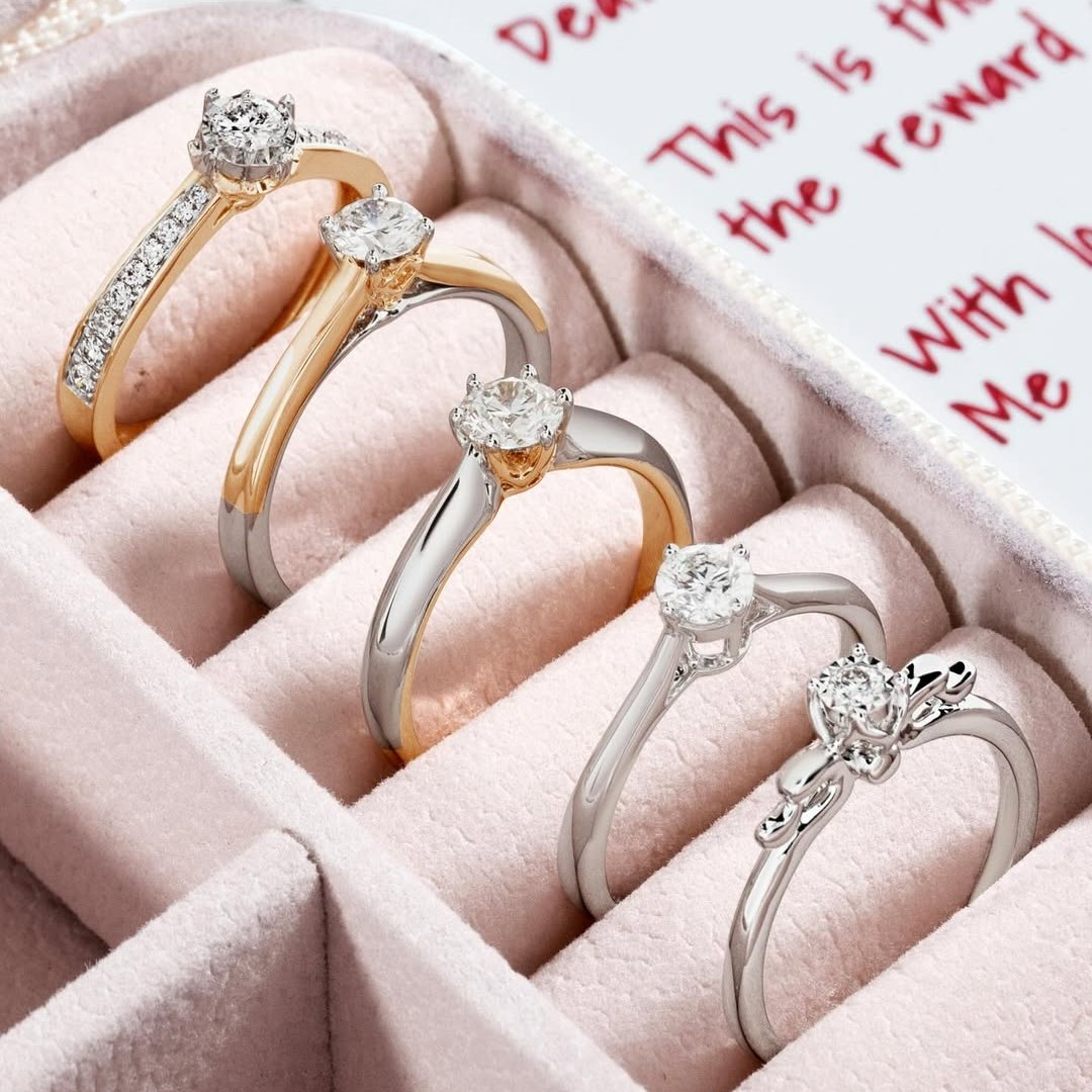Kilau cincin berlian yang istimewa untuk menyempurnakan momen lamaran