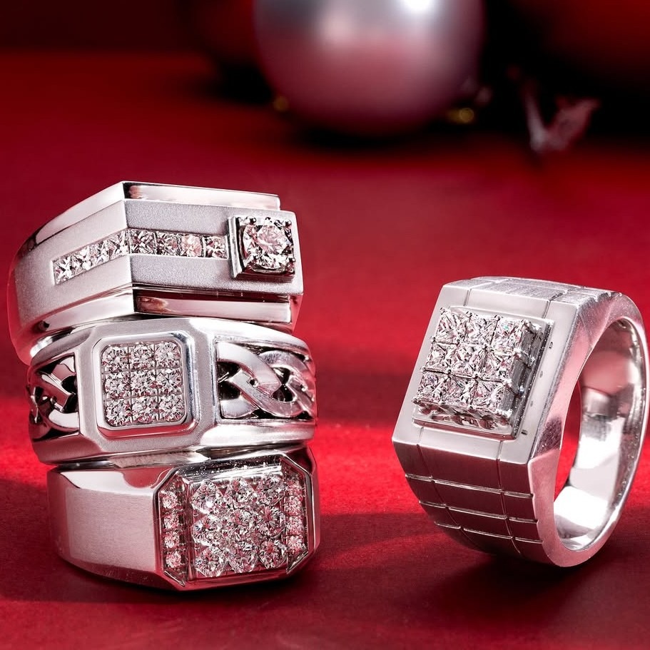 Kilau Berlian Pada Cincin Pria The Palace Jeweler Begitu Mewah