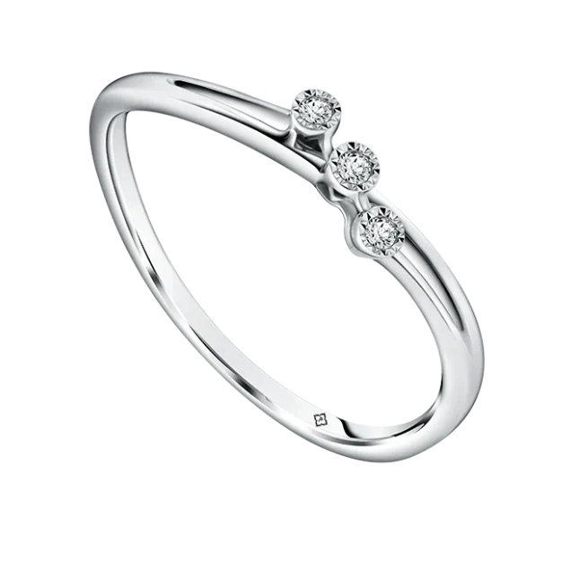 Cincin Emas dengan Berlian yang Cantik dari The Palace