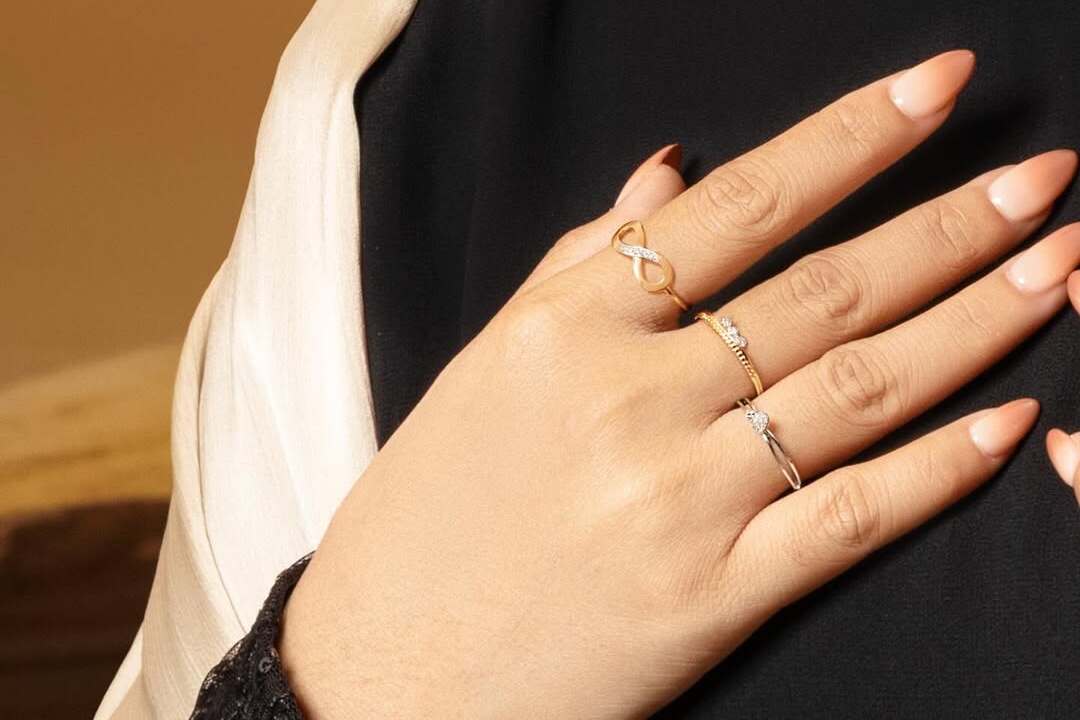 Mengapa Cincin Emas 2 Gram Jadi Pilihan Favorit Untuk Tampil Simple dan Elegan?