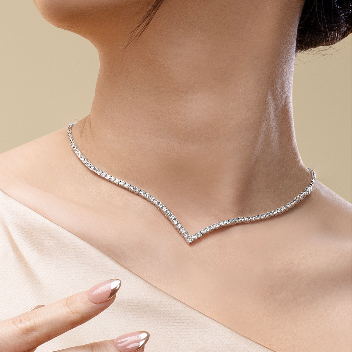 Elegansi Berlian dalam Desain Pear Shape dan Tennis Necklace