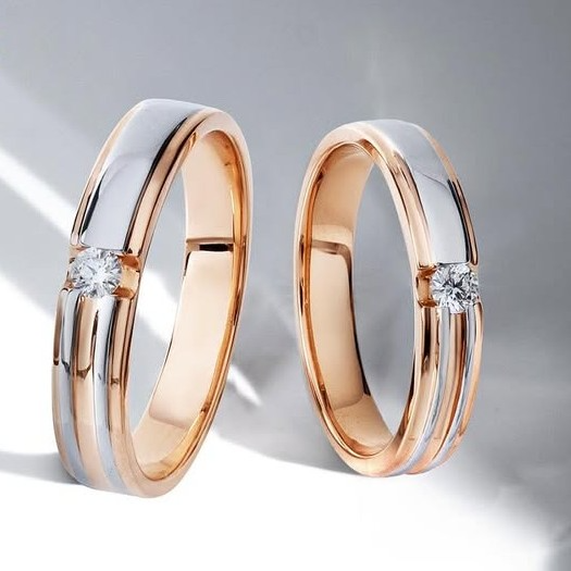 Nuansa Elegan dari Kilau Cincin Nikah dengan Tatahan Berlian