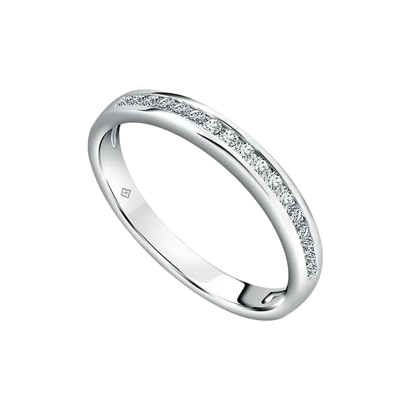 Cincin Kawin Selaras Selamanya dengan Model Tennis Setting Ring