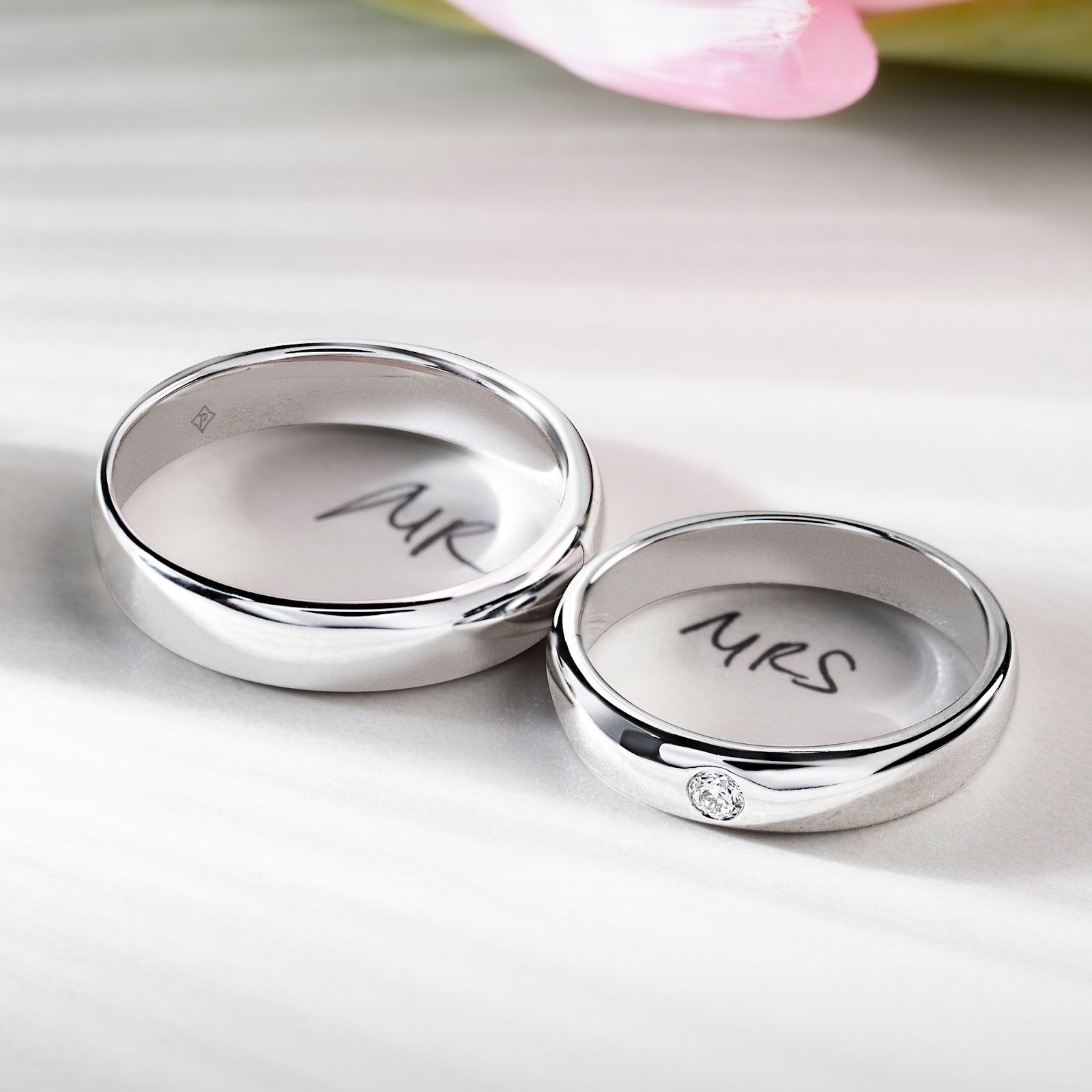 Pesona Solitaire Ring Wedding Ring Collection dari The Palace Jeweler