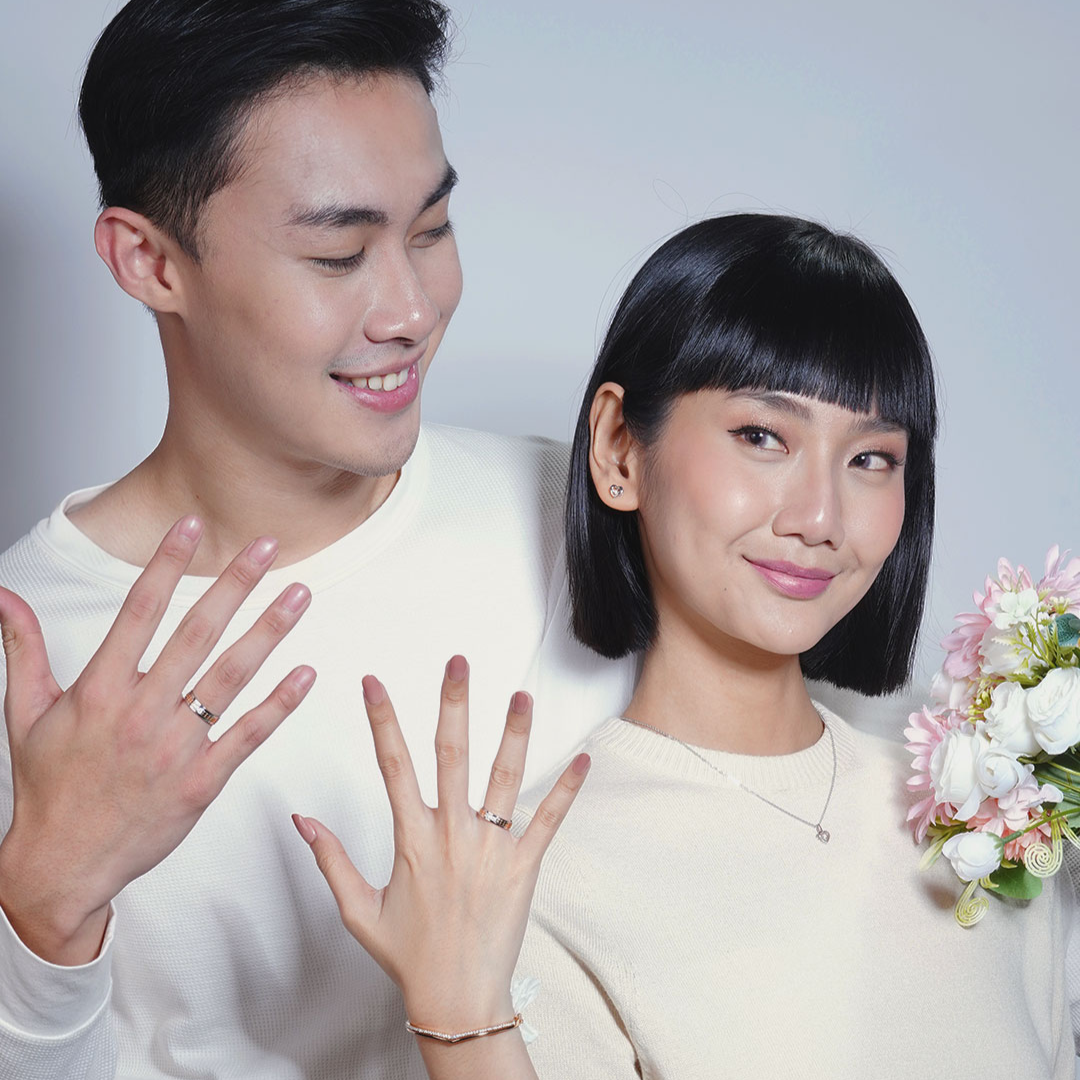 Koleksi Cincin Tunangan Couple dan Perhiasan The Palace Jeweler untuk Momen Engagement Elegan