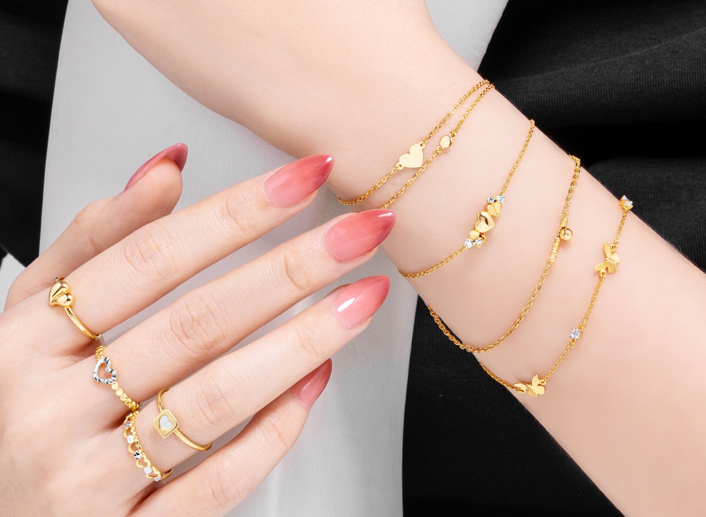 Gelang berlian dan gelang emas 9, 18, hingga 24 karat elegan untuk tampilan berkelas